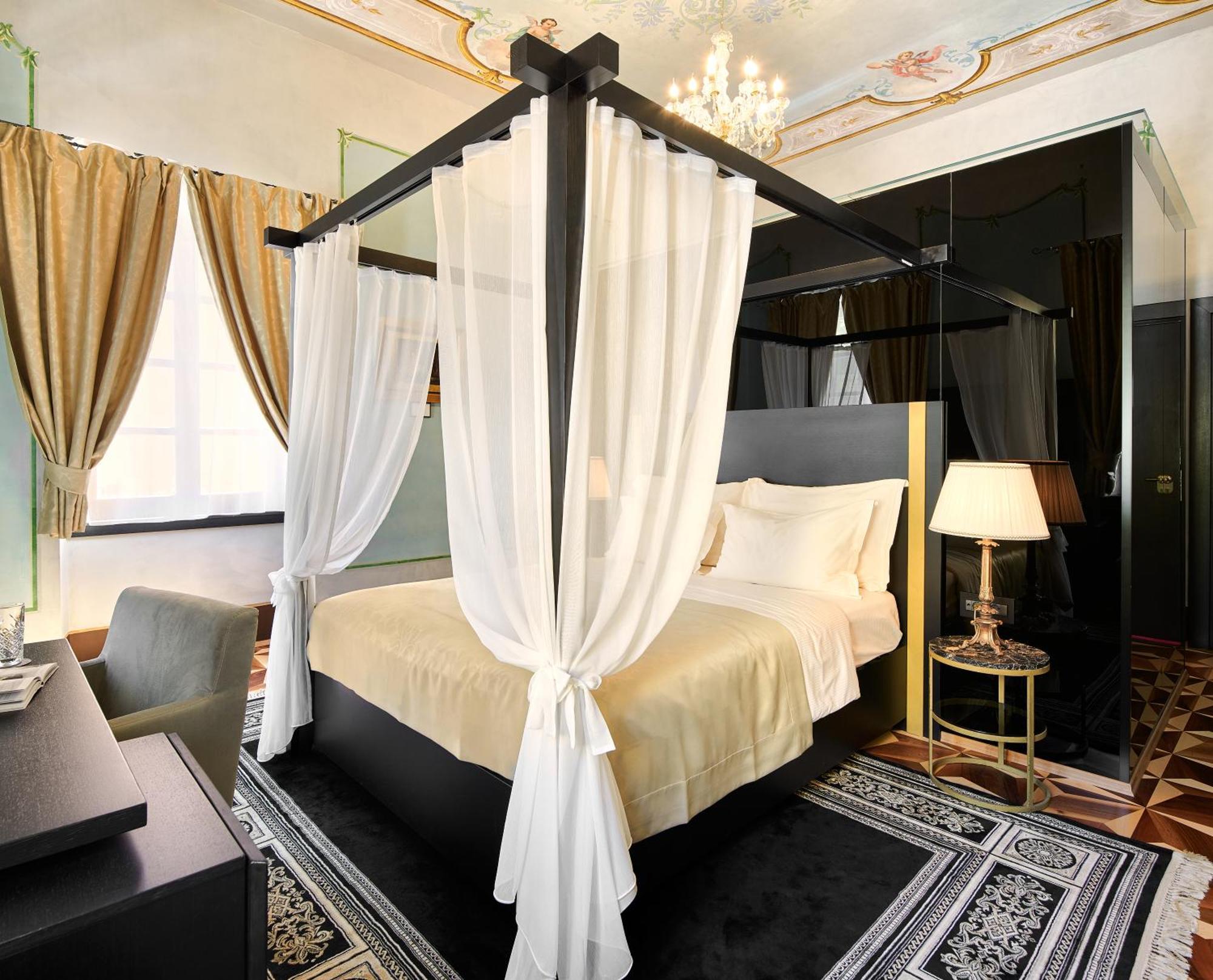 King Kresimir Heritage Hotel (Adults Only) Шибеник Экстерьер фото